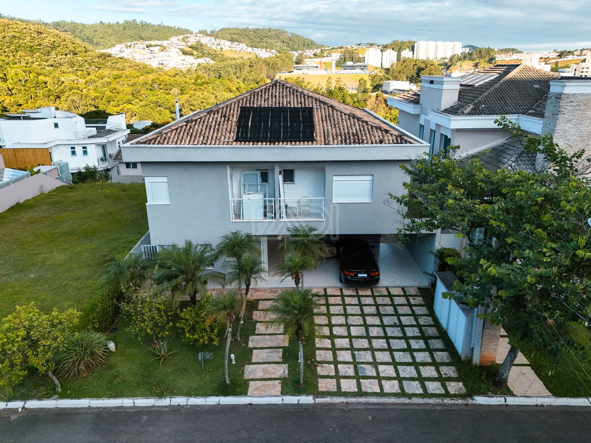 CASA À VENDA RESIDENCIAL ALPHA SÍTIO R$3.250.000,00