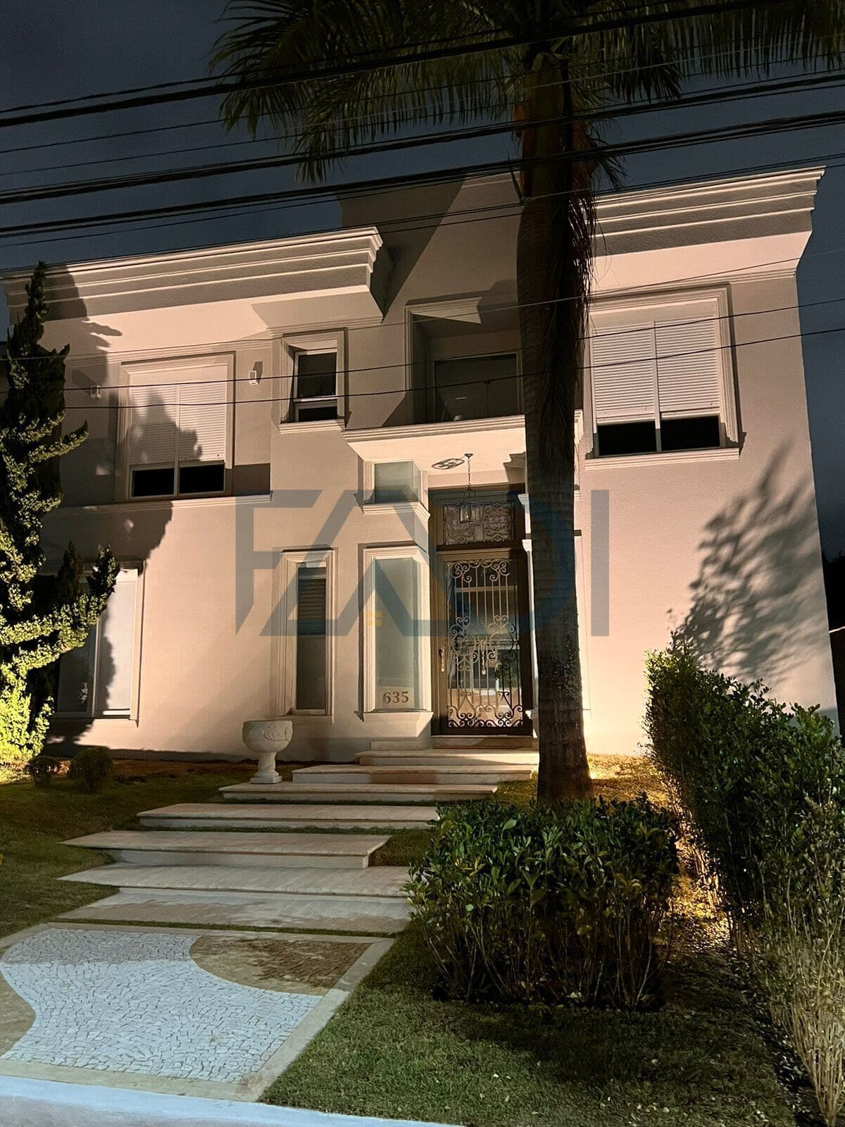 Casa em Condomínio Residencial 2