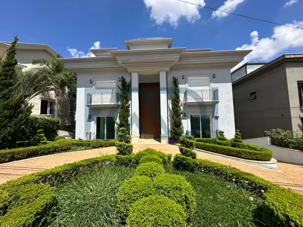 Casa em Condomínio Tamboré 2