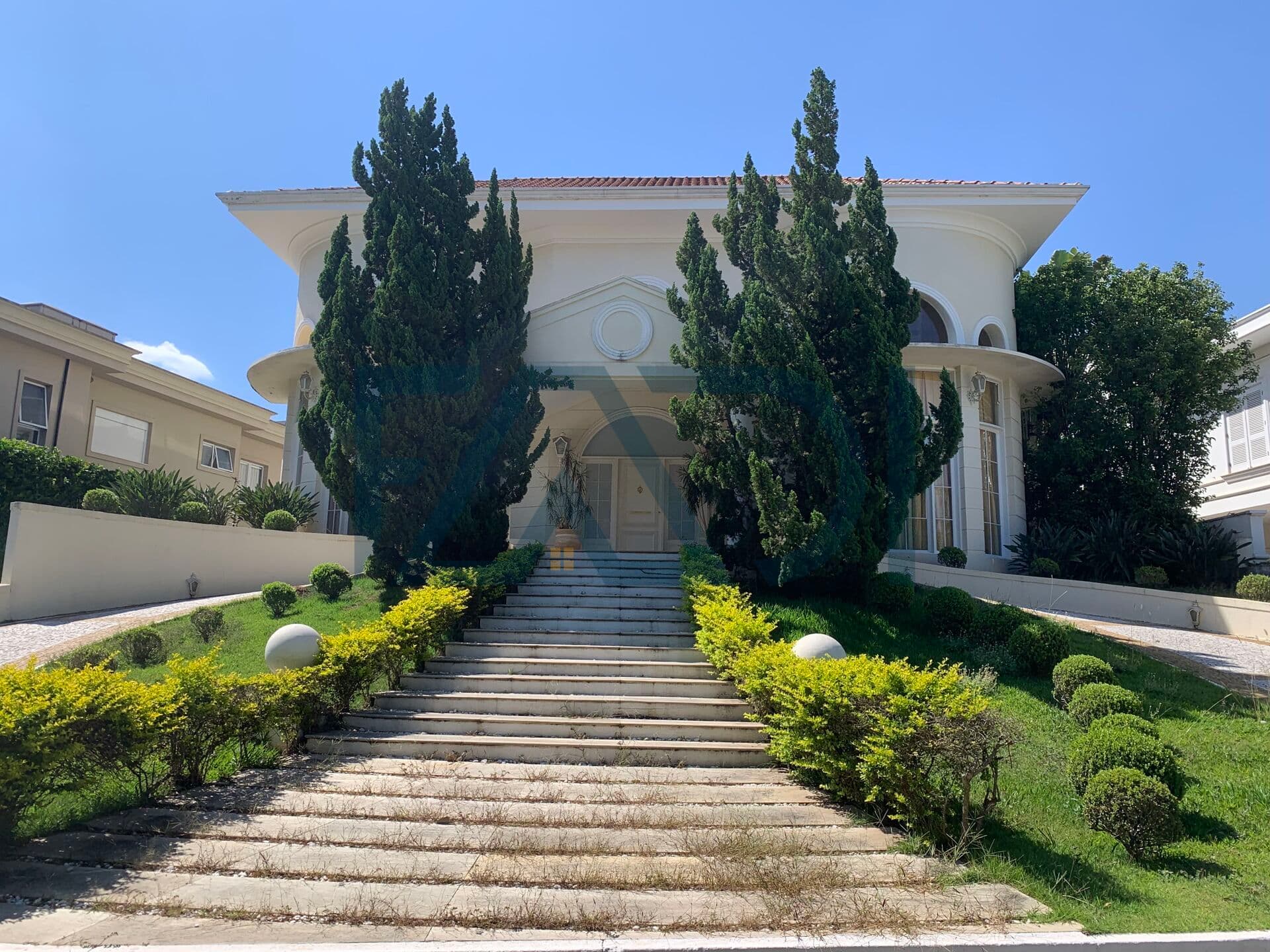 Casa em Condomínio Tamboré 2