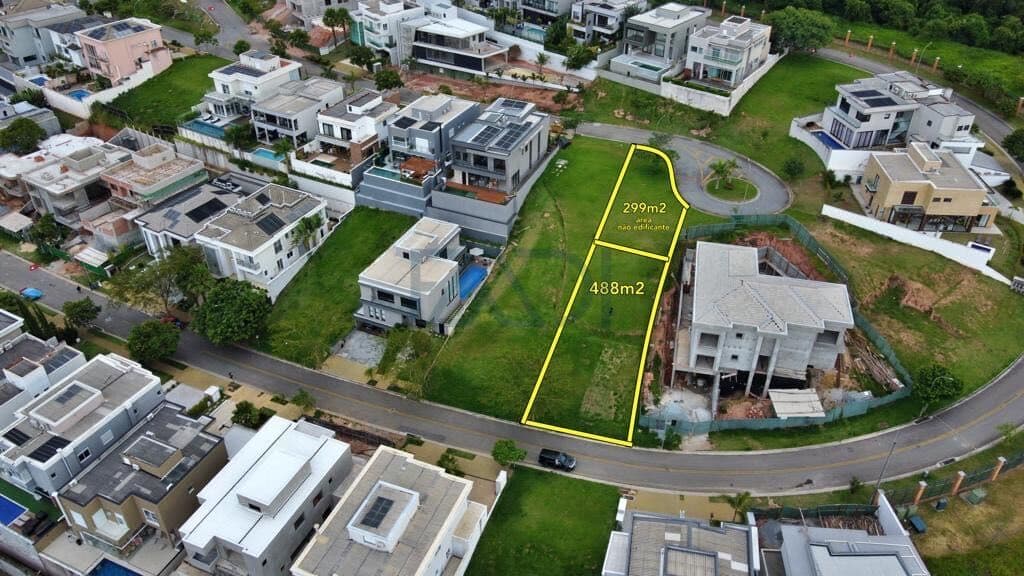 TERRENO - R$ 1.300.000,00