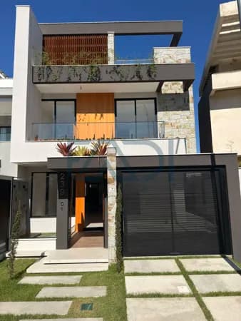 CASA TRIPLEX À VENDA NO RECREIO DOS BANDEIRANTES - R$ 5.000.000,00