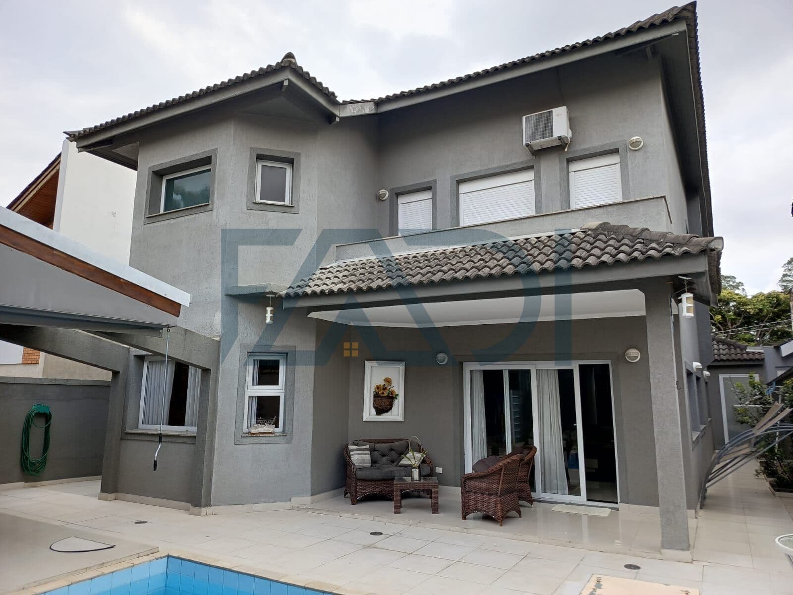 Residencial 6 - Alphaville/SP - R$ 3.200.000,00