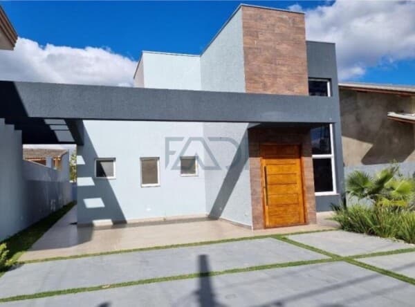 Casa em Condomínio à Venda - Vargem Grande Paulista/SP