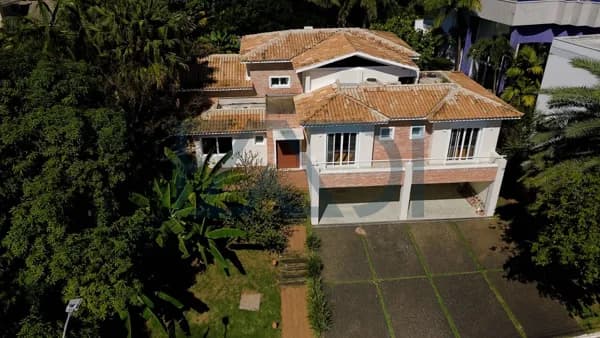 Casa em Condomínio Alpha conde