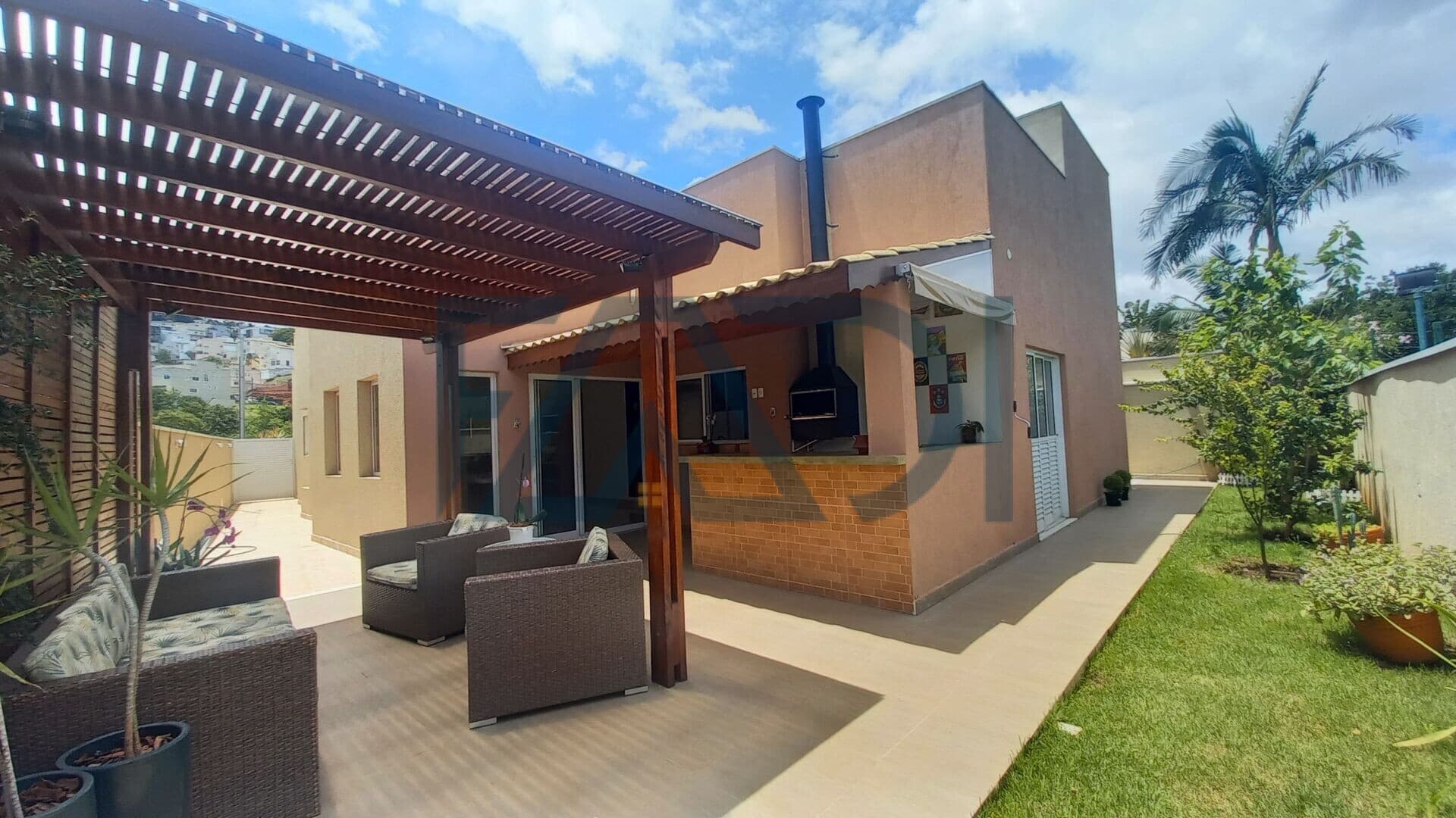Casa de Condomínio em Santana de Parnaíba - Parque Sinai