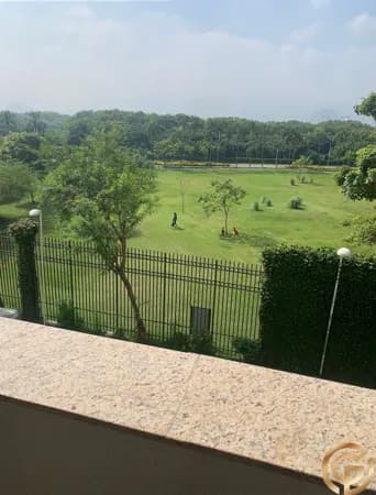 Apartamento original, 113m² com vista Pedra da Gávea, 3 quartos mais dependências, 2 vagas e o melhor Resort Lazer do Cidade Jardim Barra.
