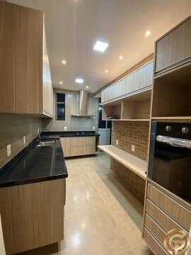 Apartamento Reformado Alto Padrão, 141m², 3 quartos (2 suítes),1 Vaga em Copa.