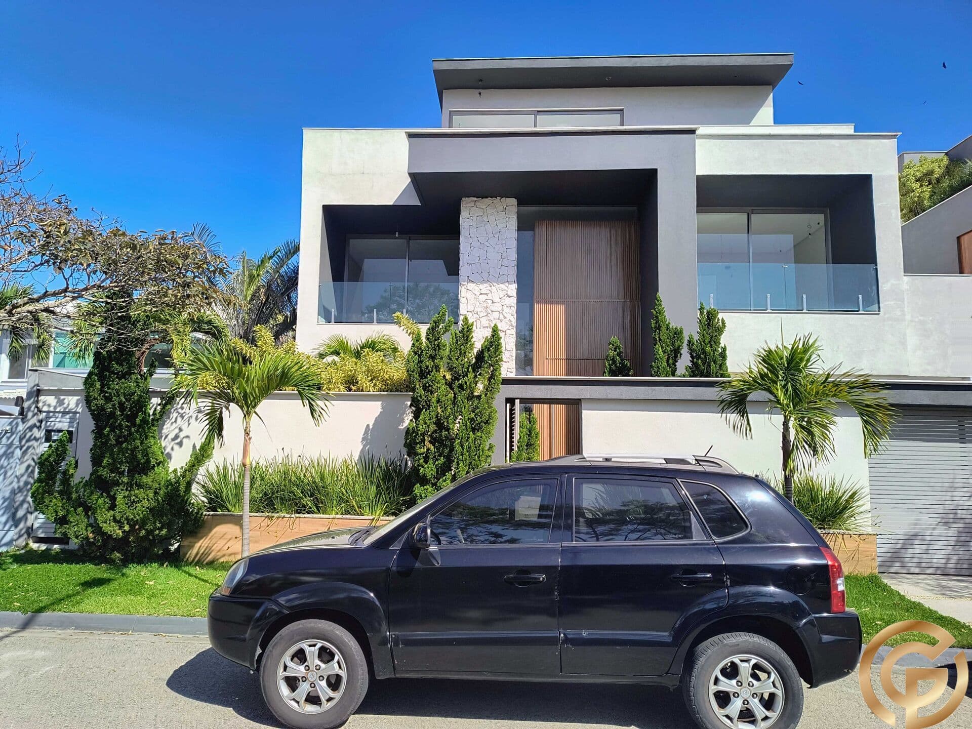 MANSÃO TRIPLEX DE ALTO LUXO | 4 SUÍTES | 872 m²