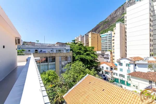 Cobertura Linear super nova, prédio luxuoso modernizado, espaço gourmet, 237m² com amplo terraço, no Bairro Peixoto.