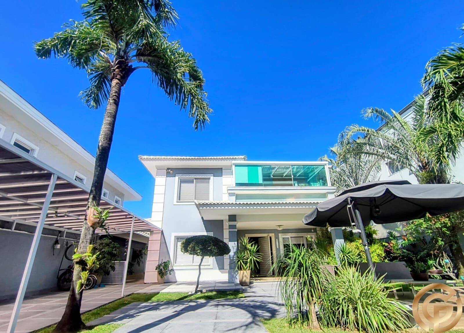 Casa de Alto Padrão – 4 suítes – Sustentável – Condomínio Del Lago Barra da Tijuca