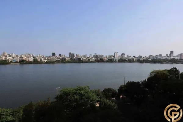 Luxuoso Apartamento de 3 Quartos, Alto Luxo – 160m² Frontal Lagoa na Epitácio Pessoa (Ipanema/Lagoa)