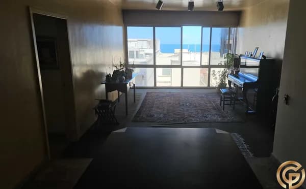 Apartamento 4 Quartos com Vista Mar e Sol da Manhã no Quadrilátero de Ouro de Ipanema
