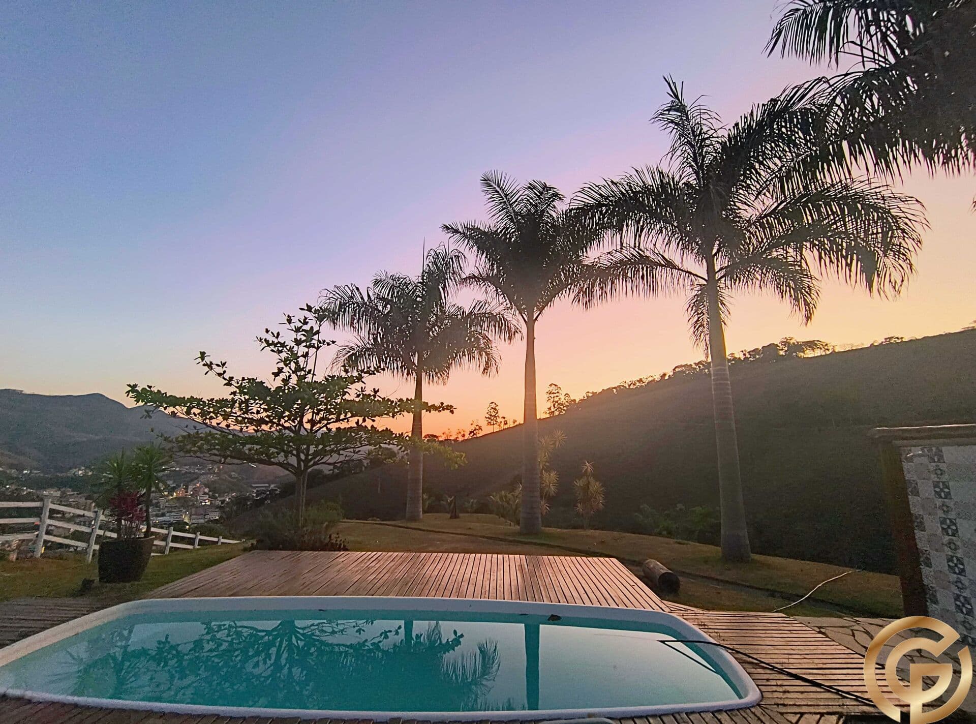 Sítio Colonial Exclusivo em Lima Duarte, junto ao Parque Estadual IBITIPOCA – MG 20.000 m²