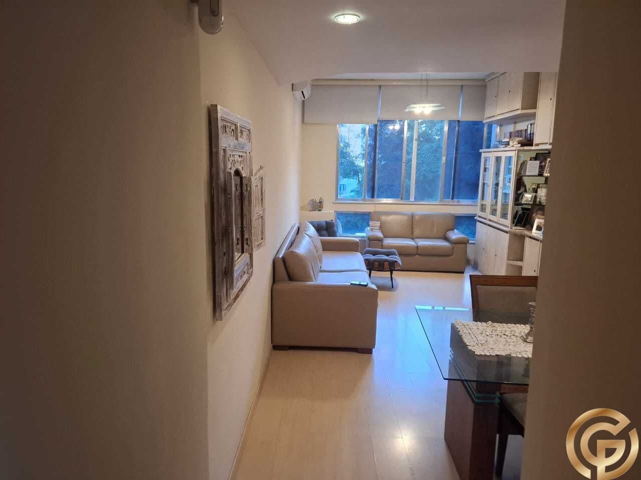 Apartamento à Venda em Copacabana | 3 Quartos | Vaga Escriturada | Portaria 24h | Rua República do Peru
