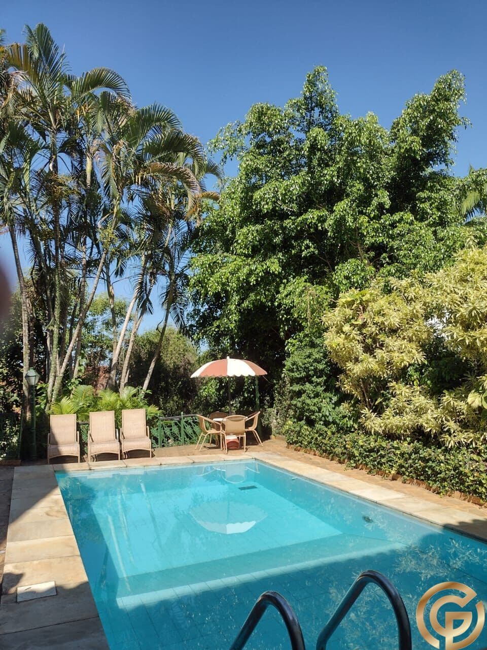 Casa 600m² – 6 suítes – Condomínio Pedra Bonita – São Conrado