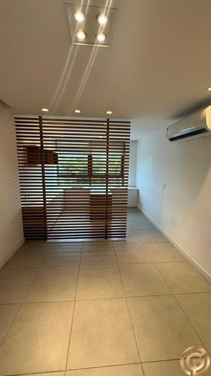 Sala Comercial 32m² reformada no Lead Américas – Pronta para empresa ou escritório