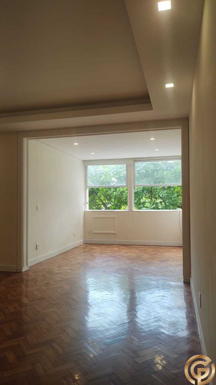 Apartamento com 124 m², planta confortável e bem distribuída