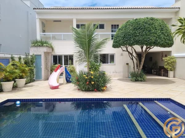 Casa no maior terreno do Rio Mar – 396m² – Segurança 24h Física – Piscina e Gourmet