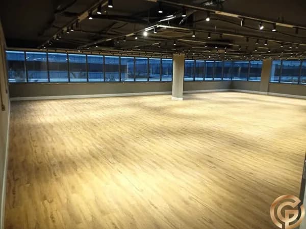 Espaço Comercial 201m2, 5 vagas, na Abelardo Bueno, Barra Olímpica