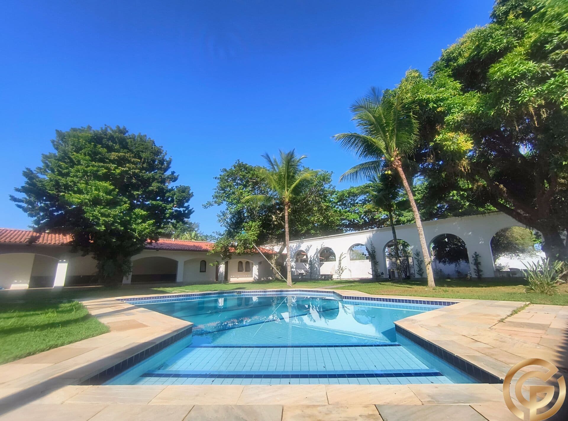 Barra da Tijuca | Condomínio Fechado | 3.000m² de terreno e Mansão de 2.500m² | COMPRE o TERRENO, e LEVE de brinde: A MANSÃO.