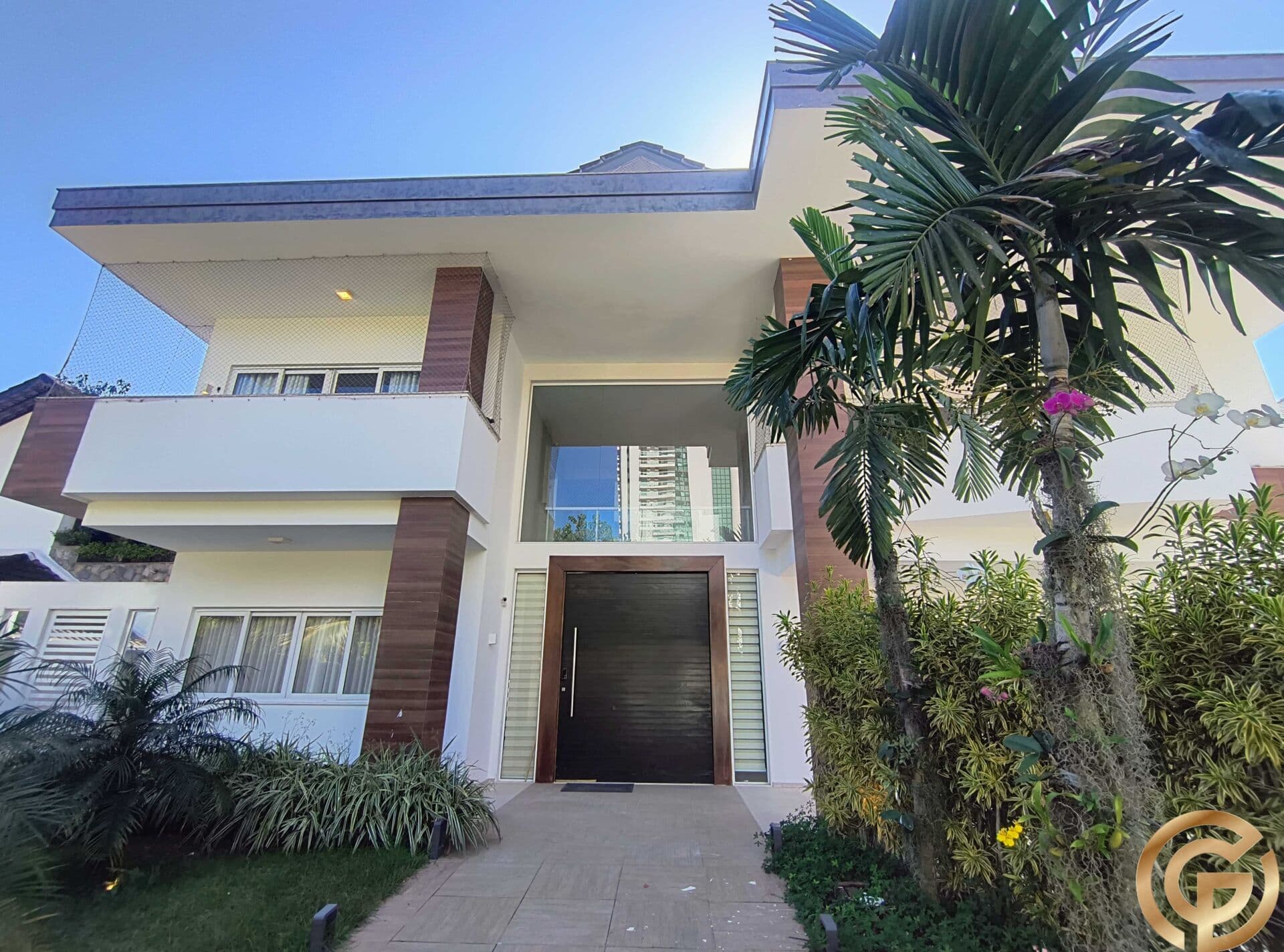 Casa Luxuosa em Condomínio do mais alto padrão, Pedra de Itaúna, 1000m², 6 suítes, SPA, Piscina, 8 vagas.