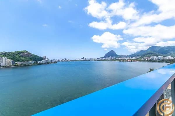 Cobertura Duplex 567m² na Lagoa – Vista 360º para o Cristo e Lagoa Rodrigo de Freitas