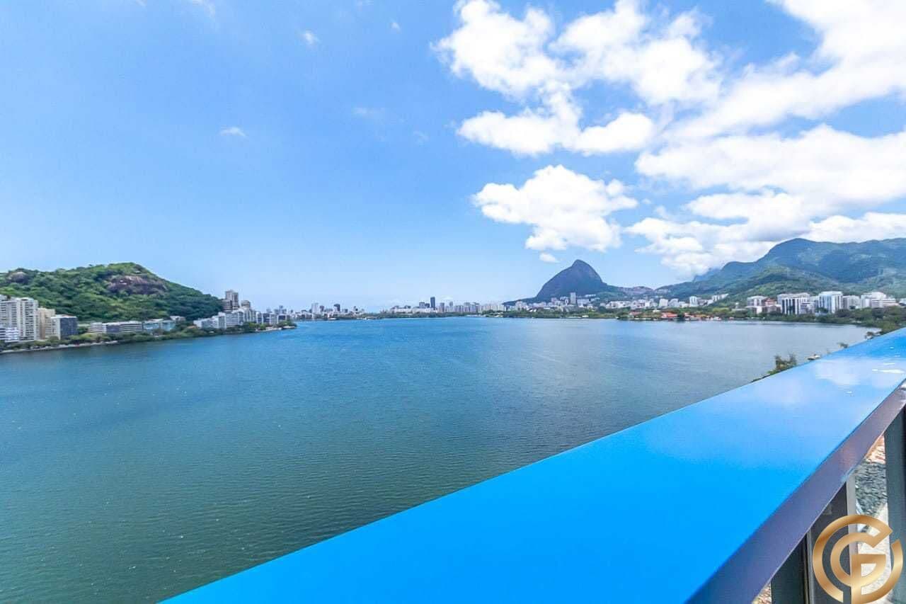 Cobertura Duplex 567m² na Lagoa – Vista 360º para o Cristo e Lagoa Rodrigo de Freitas