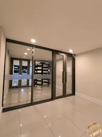 Sala Nova 30,43m² no Lead Américas – Pé-Direito Duplo e 1 Vaga de Garagem