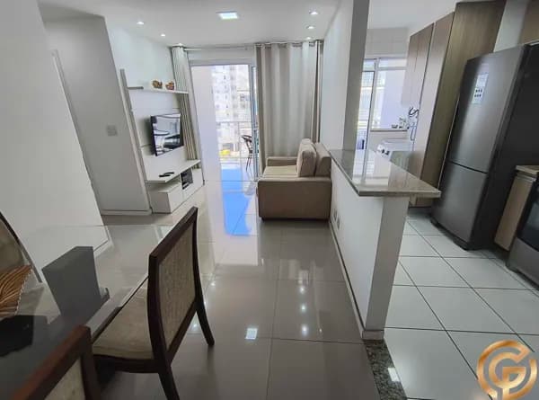 Apartamento 71m², 2 Qtos, Vaga, Varandão, Vista para Piscina e Sol da manhã, Reformado no WONDERFULL RESORT.