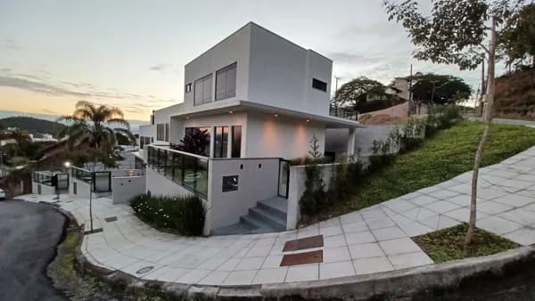 Casa Padrão para Venda em João Paulo Florianópolis-SC