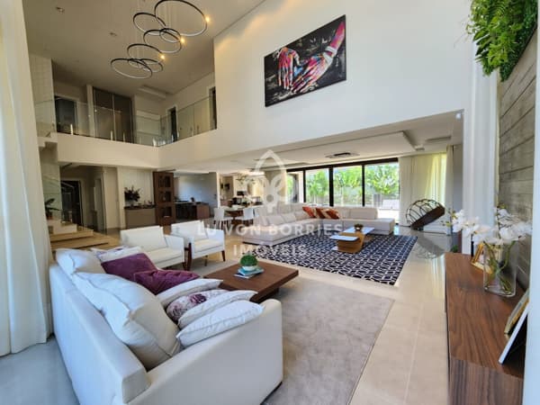 Casa Alto Padrão para Venda em Jurerê Internacional Florianópolis-SC