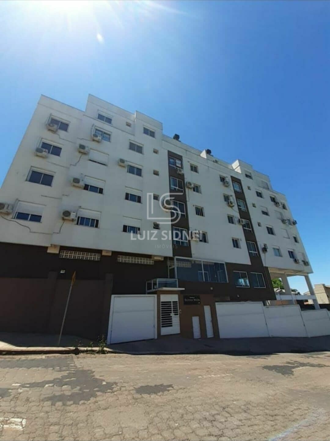 Apartamento Padrão 2 Dormitórios sendo 1 suíte Bairro Petrópolis