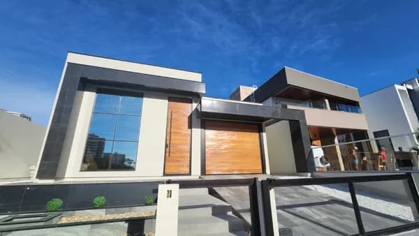 Casa em Palhoça - Pedra Branca