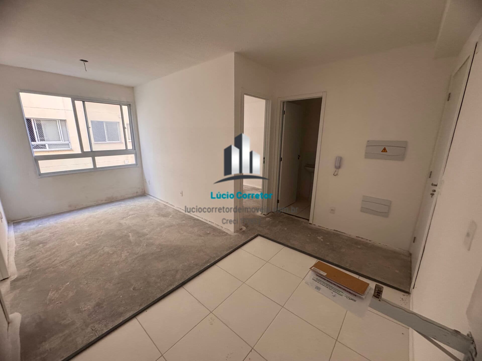 Apartamento com 02 Dormitórios Vaga de Carro, 41m² à Venda - Vila Sabrina - São Paulo - SP.