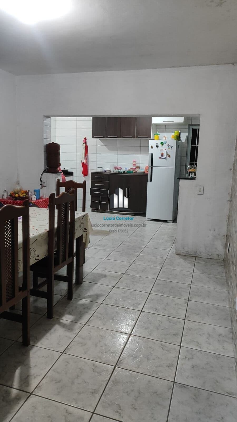 Sobrado à Venda com 03 Quartos e 05 Banheiros, 219m² por R$ 600.000,00 - Parque Santos Dumont - Guarulhos - SP.