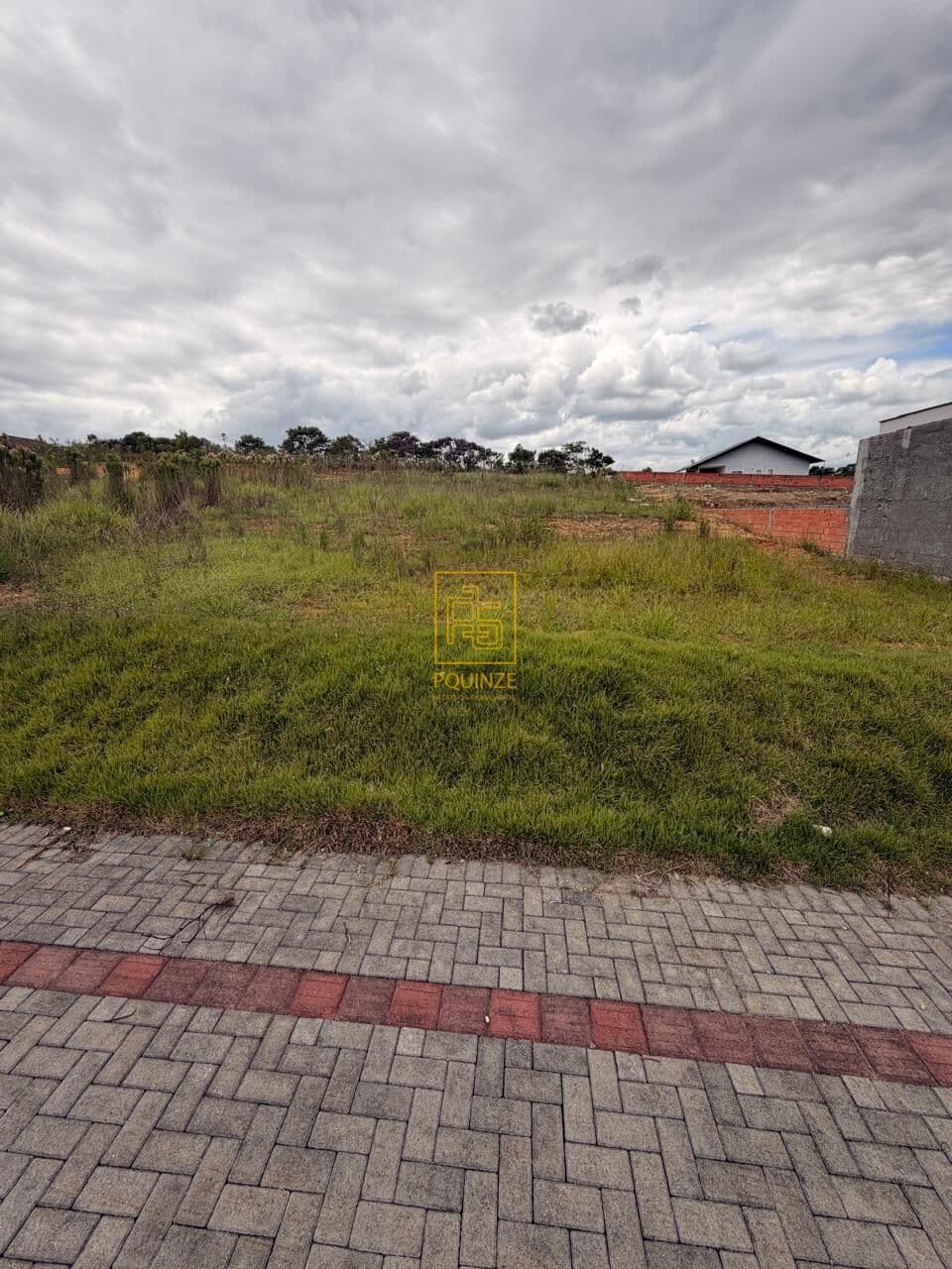 Terreno pronto para construir no bairro Araponguinhas