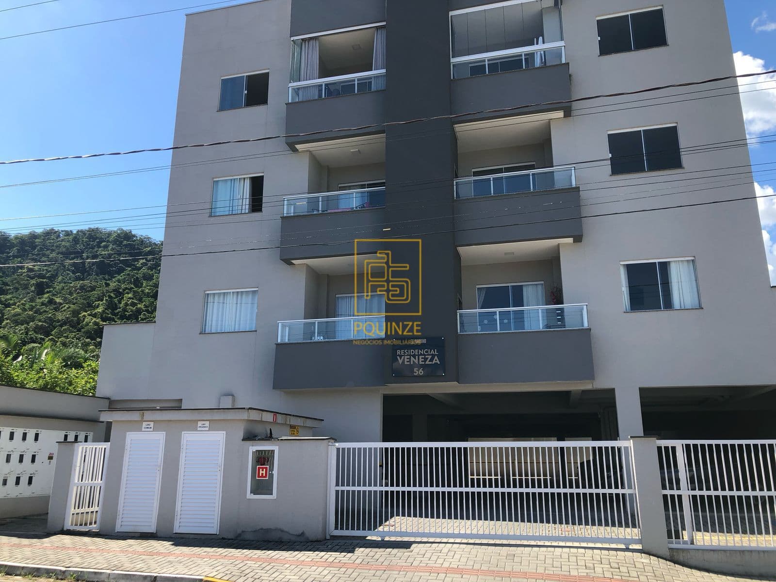 Excelente apartamento no bairro Gávea em Rodeio