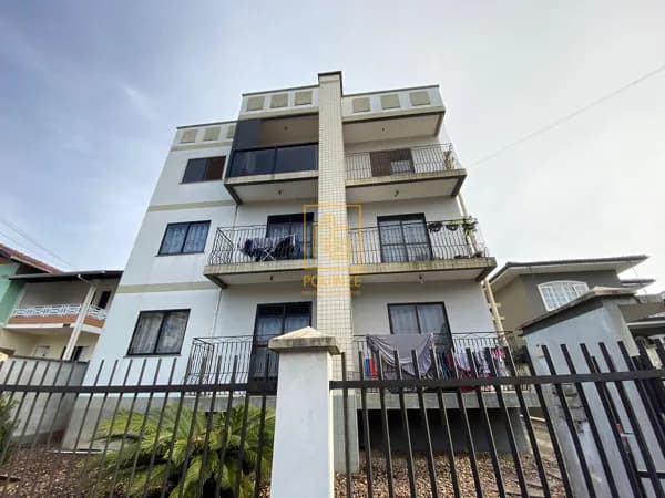 Apartamento bem localizado no bairro Quintino