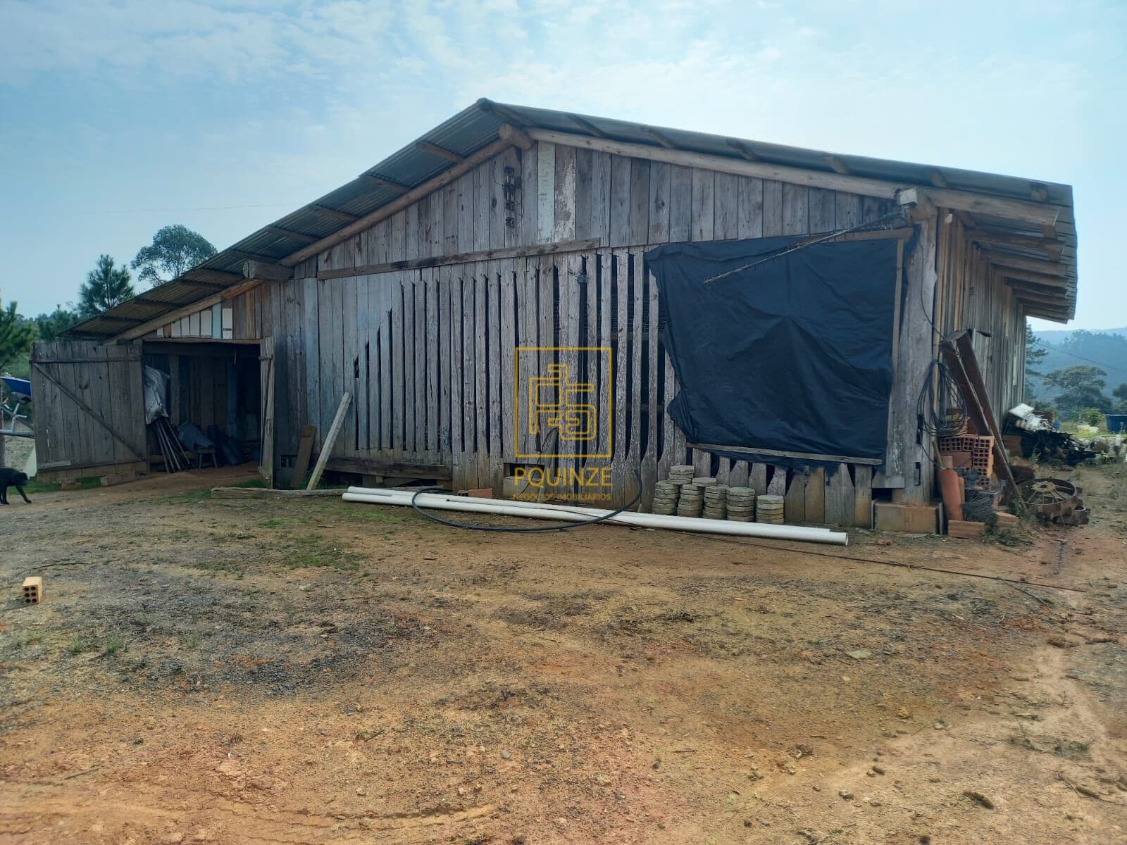 Invista no Seu Refúgio: Terreno de 2.000m² em Alto Cedros com Rancho e Proximidade à Barragem do Pinhal