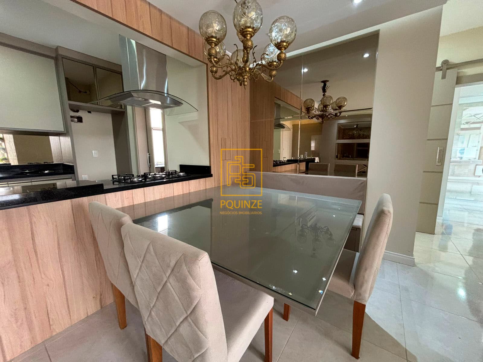 Apartamento semi mobiliado no centro de Timbó