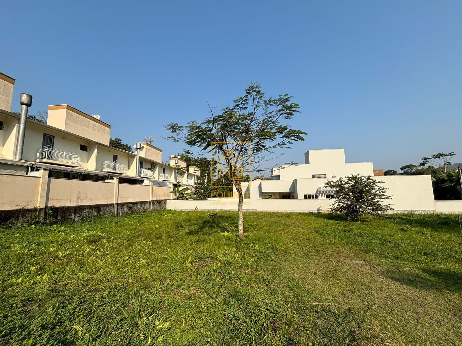 Terreno Plano à Venda no Bairro das Capitais