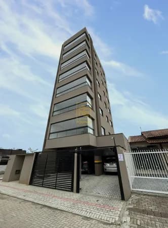 Apartamento a 700m da praia em Balneário Piçarras