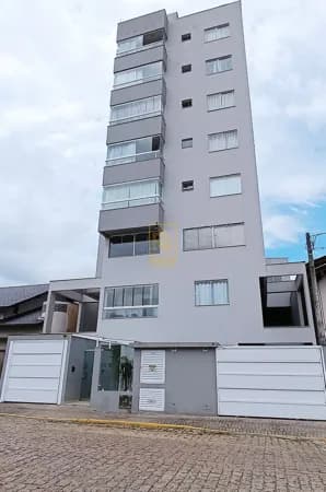 Apartamento mobiliado no Centro de Rodeio