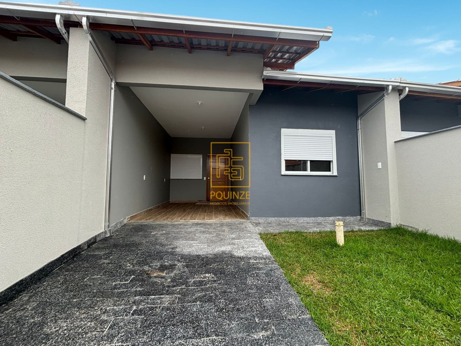 Casa a 700m da Praia no Bairro Itacolomi em Piçarras