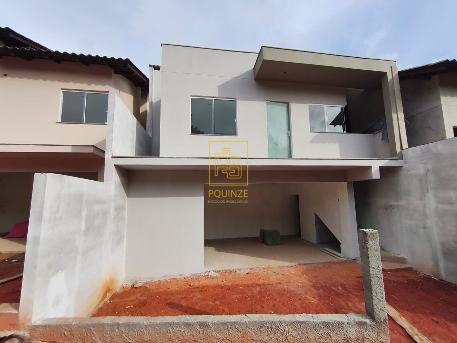 Casas com churrasqueira e suíte no bairro Quintino