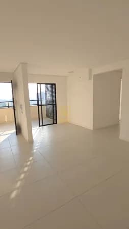 Apartamento no SKYLINE COMFORT CLUB – Praia de Armação, Penha