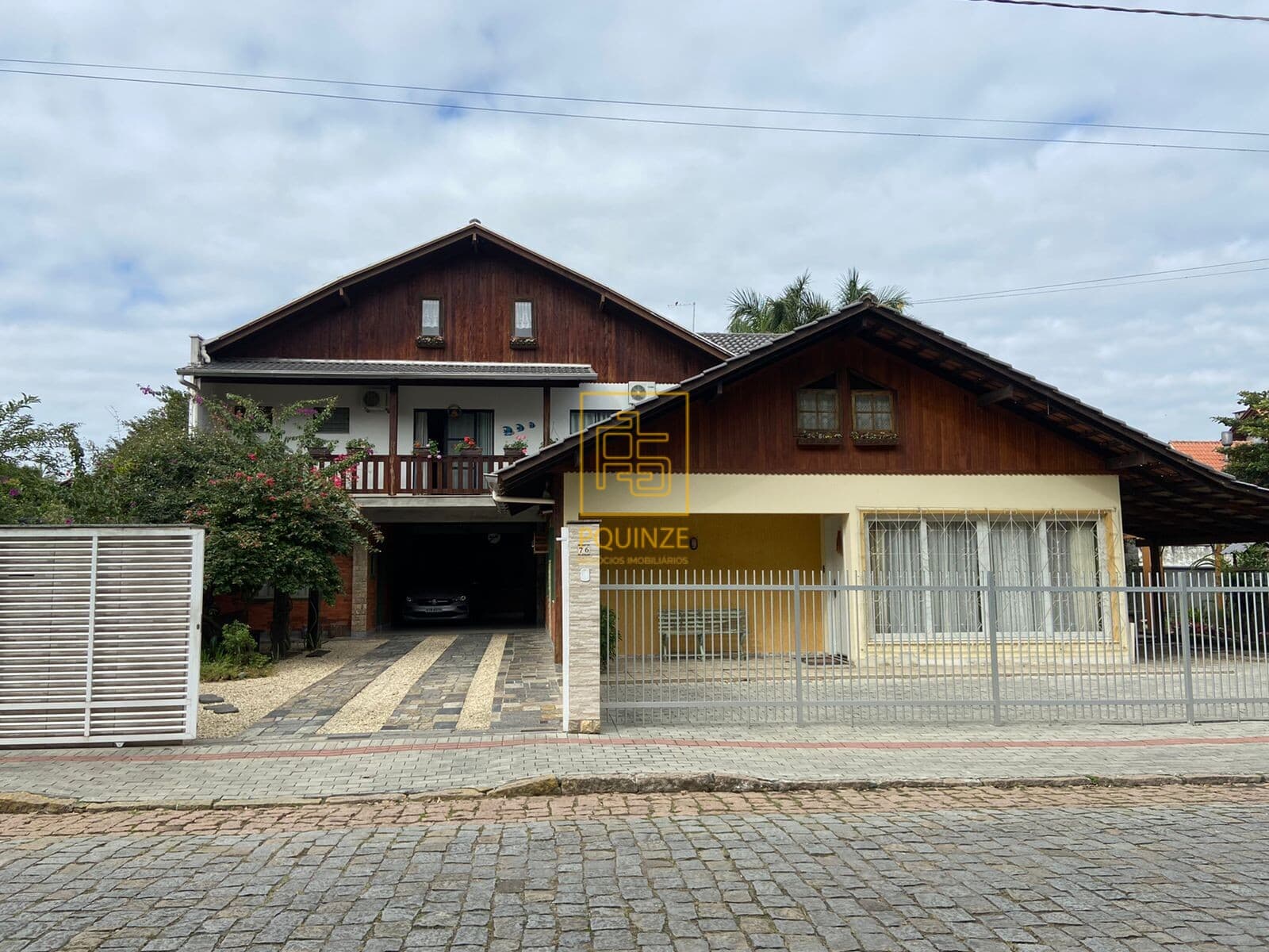 CASA NO CENTRO DE TIMBÓ!