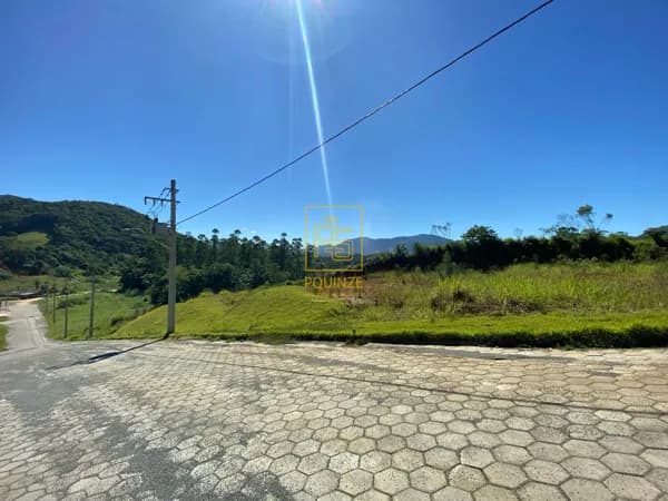 Lotes no Loteamento Vila de Trento