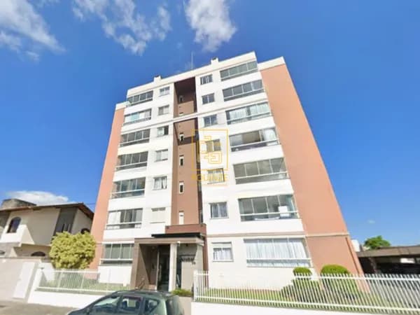 Apartamento semimobiliado a poucos minutos do centro de Timbó